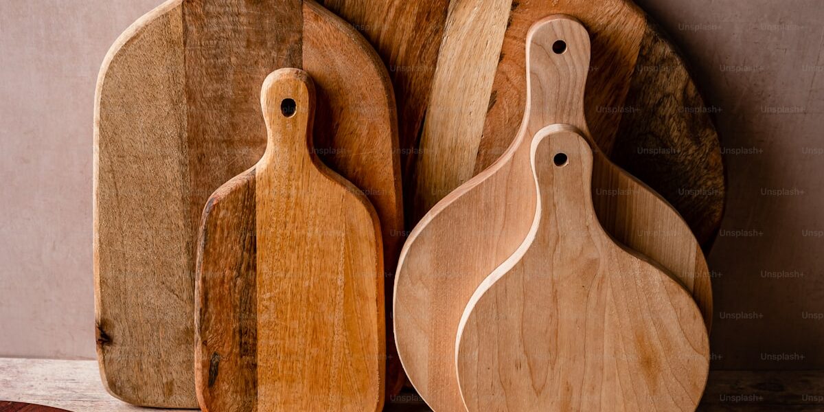 Charcuterie Boards From Scraps: 6 Wood Species That Look Amazing Together